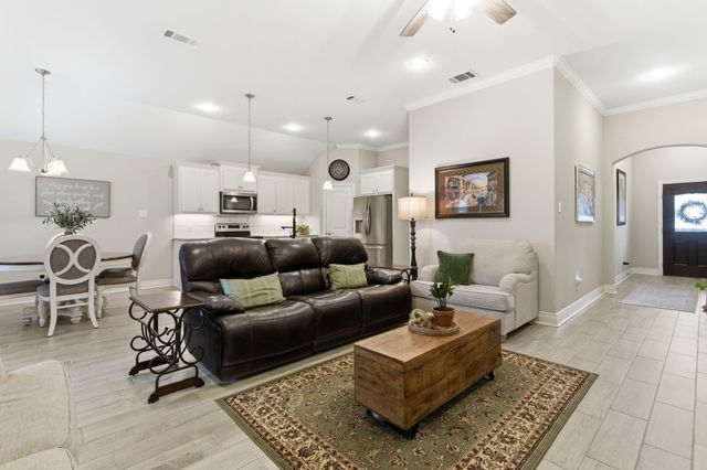 1005 Tippit, Greenville, TX 75402