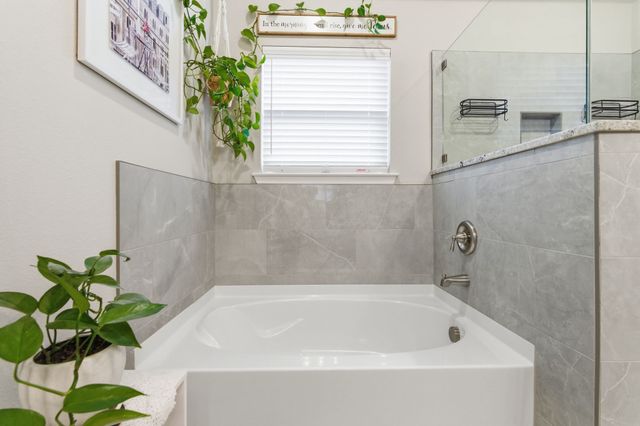 1005 Tippit, Greenville, TX 75402