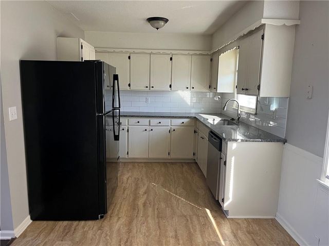 33915 W 83rd Street, De Soto, KS 66018