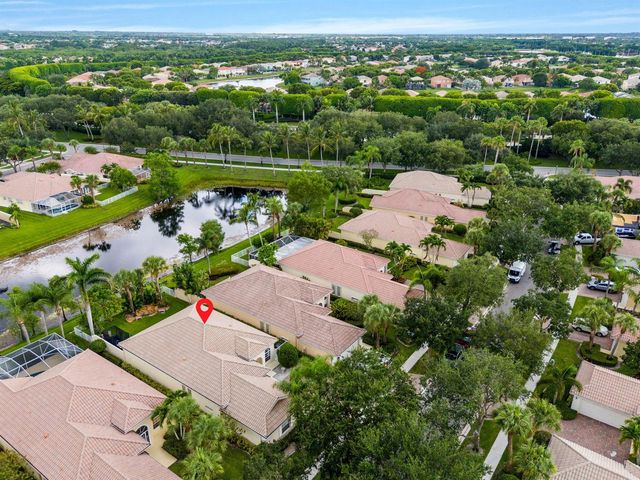 8342 Dominica Place, Wellington, FL 33414