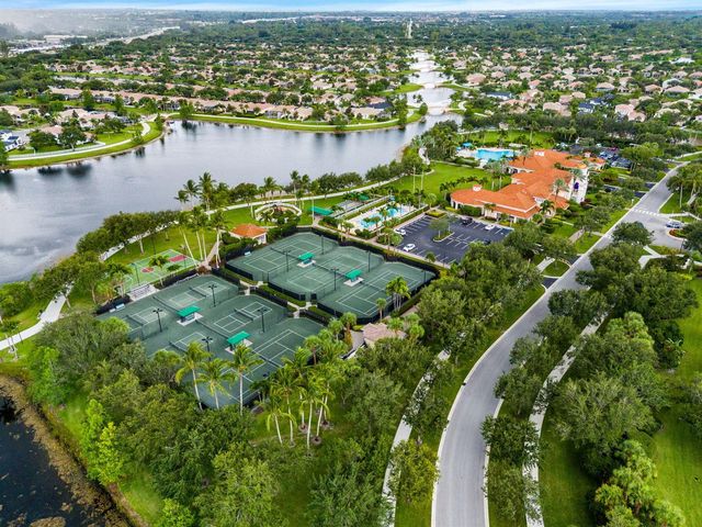 8342 Dominica Place, Wellington, FL 33414