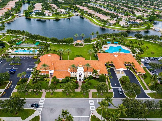 8342 Dominica Place, Wellington, FL 33414