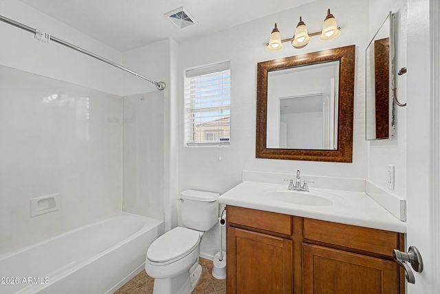 4282 E CARLA VISTA Drive, Gilbert, AZ 85295
