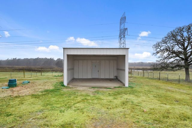 4011 County Road 219, Anderson, TX 77830