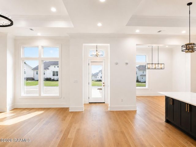 107 Sugar Cane Palm Circle, Broussard, LA 70518