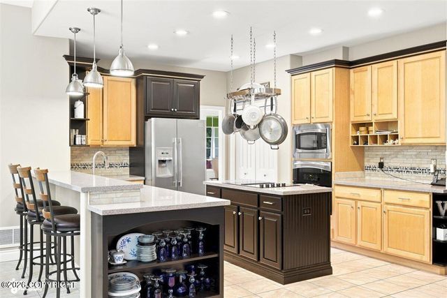 3810 Gunwale Circle, Anchorage, AK 99516