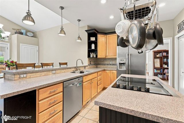 3810 Gunwale Circle, Anchorage, AK 99516