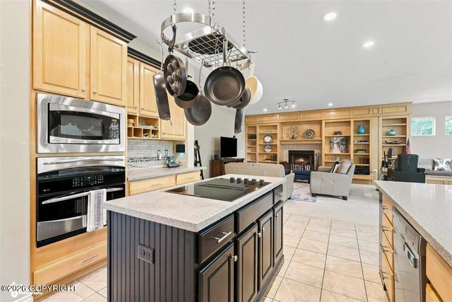 3810 Gunwale Circle, Anchorage, AK 99516