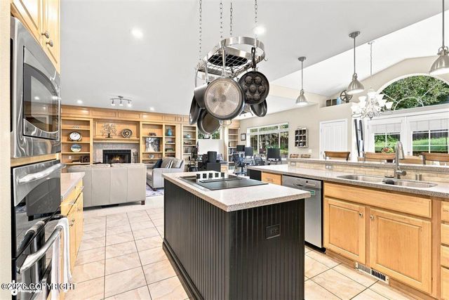 3810 Gunwale Circle, Anchorage, AK 99516