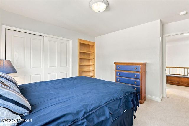 3810 Gunwale Circle, Anchorage, AK 99516