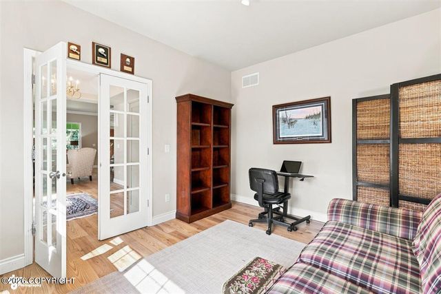 3810 Gunwale Circle, Anchorage, AK 99516