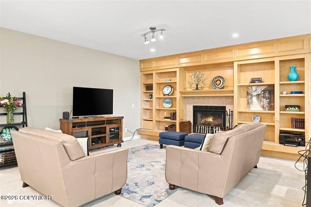 3810 Gunwale Circle, Anchorage, AK 99516