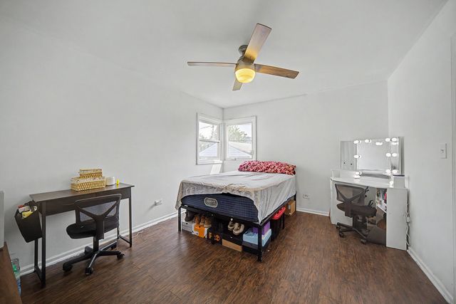 8043 Salisbury Avenue, Lyons, IL 60534