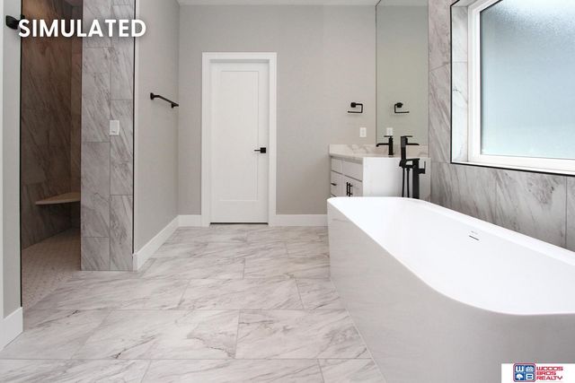 941 N 104th Street, Lincoln, NE 68527