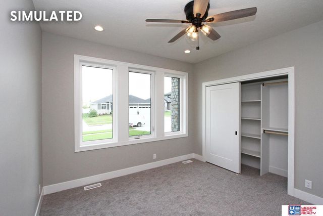 941 N 104th Street, Lincoln, NE 68527