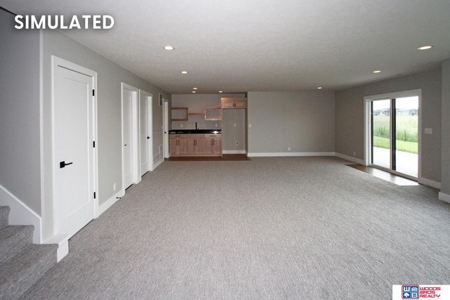 941 N 104th Street, Lincoln, NE 68527