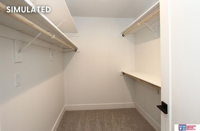 941 N 104th Street, Lincoln, NE 68527