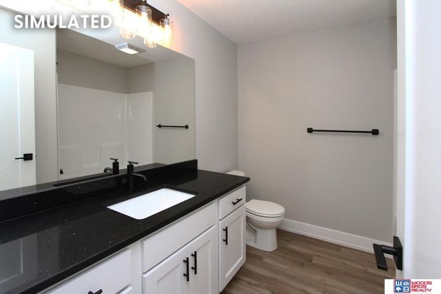 941 N 104th Street, Lincoln, NE 68527