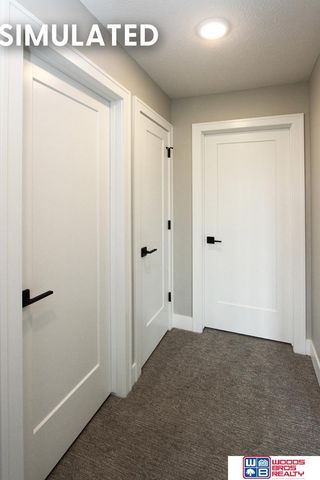 941 N 104th Street, Lincoln, NE 68527