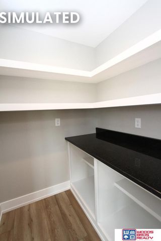 941 N 104th Street, Lincoln, NE 68527