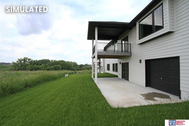 941 N 104th Street, Lincoln, NE 68527