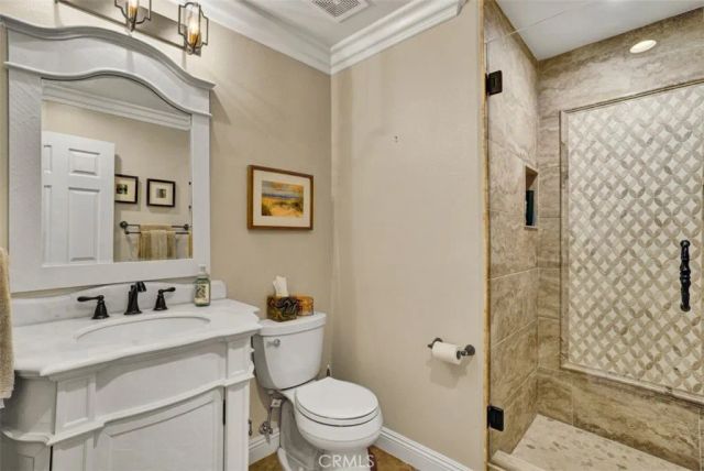 77 Via Barcaza, Coto De Caza, CA 92679