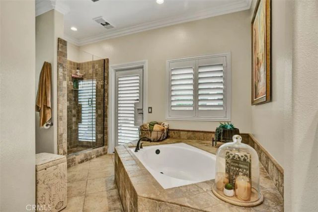77 Via Barcaza, Coto De Caza, CA 92679