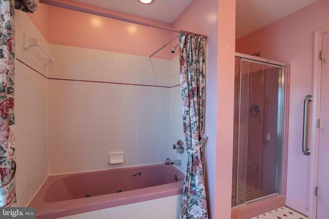 507 MEADOW LN, Front Royal, VA 22630