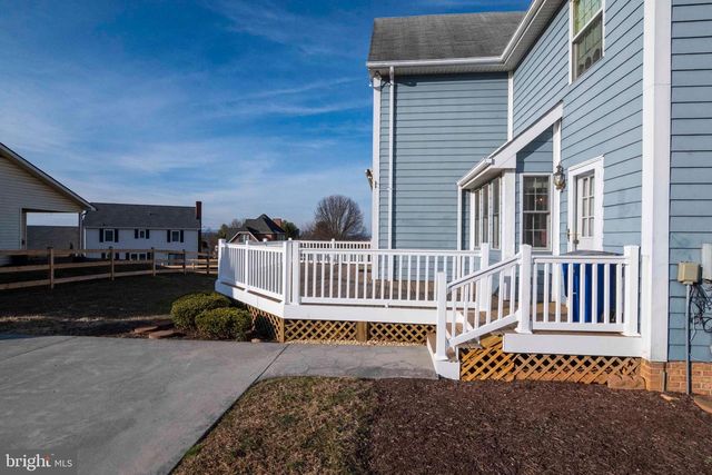 507 MEADOW LN, Front Royal, VA 22630