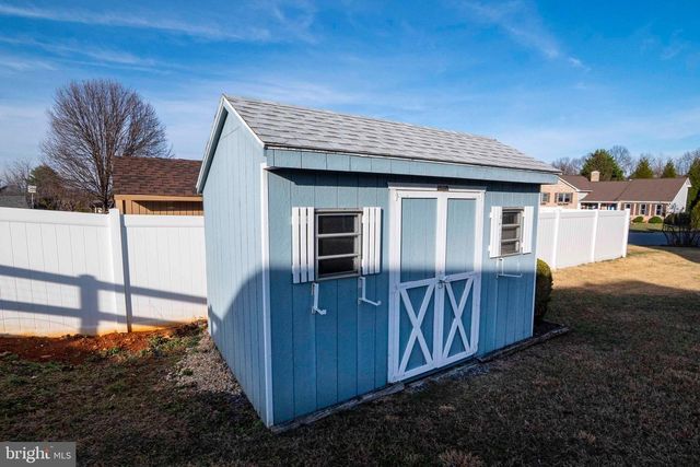 507 MEADOW LN, Front Royal, VA 22630