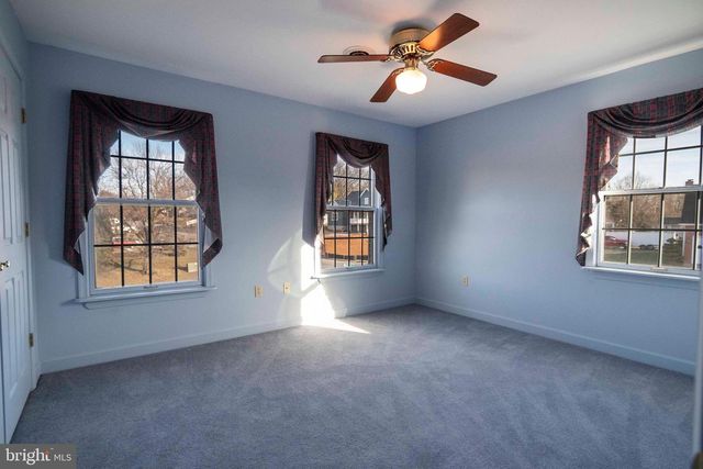 507 MEADOW LN, Front Royal, VA 22630