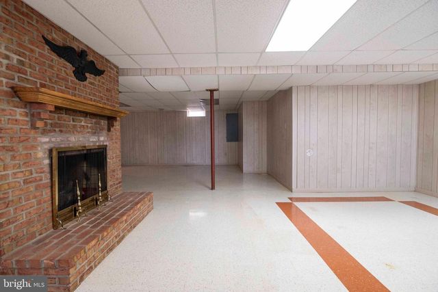 507 MEADOW LN, Front Royal, VA 22630