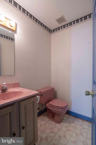 507 MEADOW LN, Front Royal, VA 22630