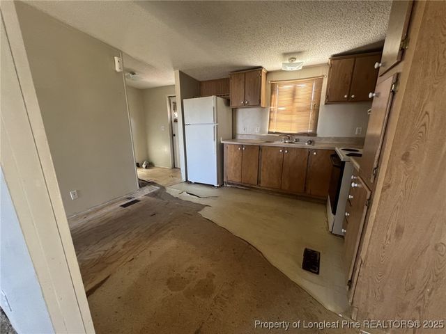 2964 Popes Crossing Road, Lumberton, NC 28358