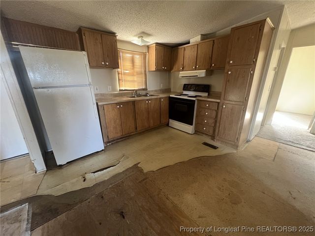 2964 Popes Crossing Road, Lumberton, NC 28358