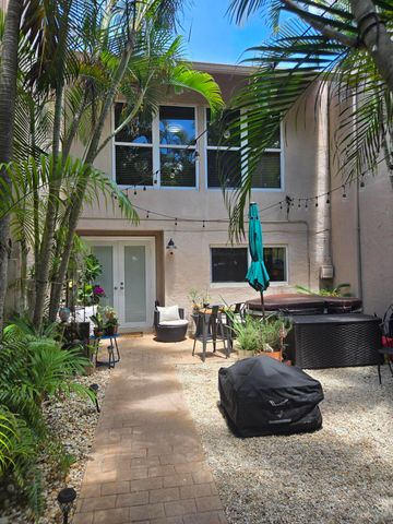 8324 SW 103rd Avenue, Miami, FL 33173