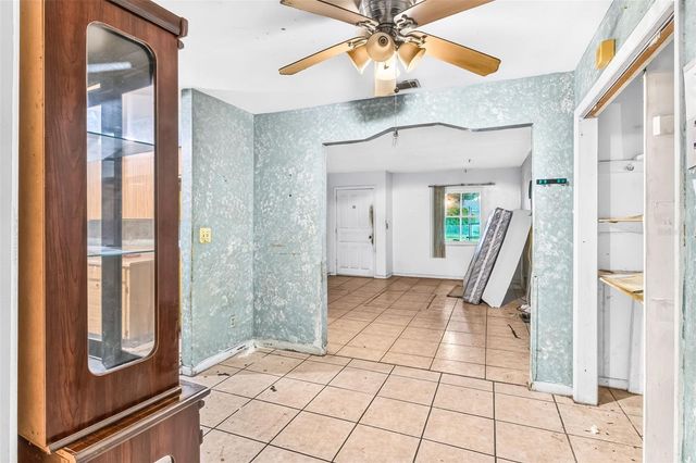 8545 GOLD RIDGE CIRCLE, Tampa, FL 33619