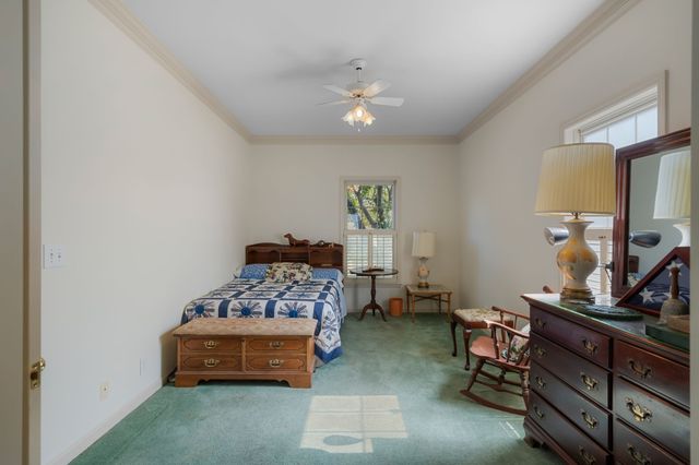 180 Roberta Dr, Hendersonville, TN 37075