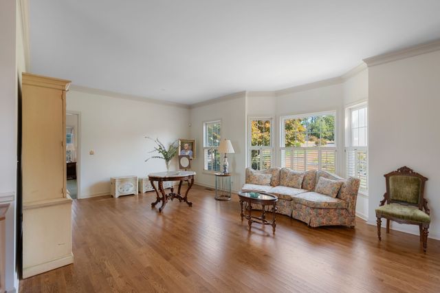 180 Roberta Dr, Hendersonville, TN 37075