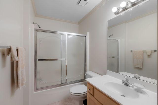 180 Roberta Dr, Hendersonville, TN 37075