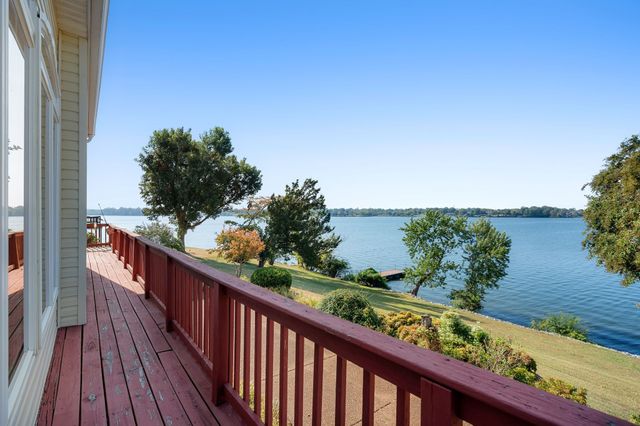 180 Roberta Dr, Hendersonville, TN 37075