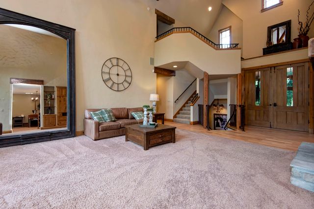 4827 S Landon Court, Springfield, MO 65810