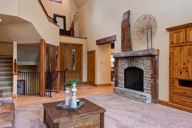 4827 S Landon Court, Springfield, MO 65810