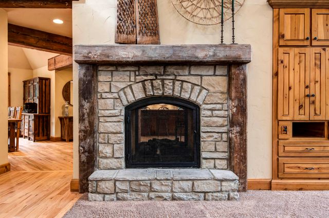 4827 S Landon Court, Springfield, MO 65810