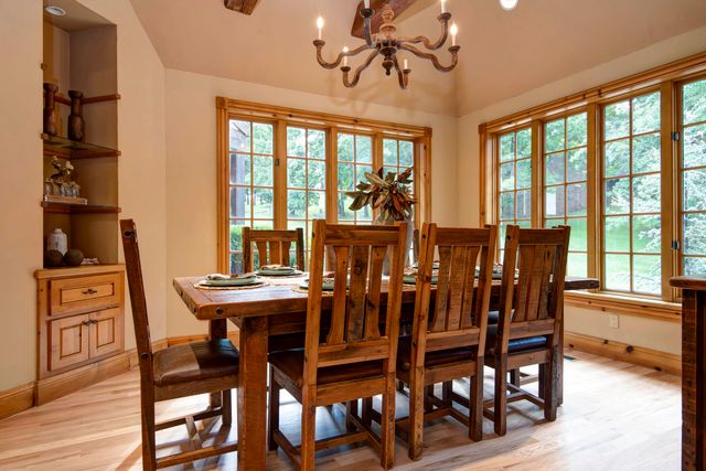 4827 S Landon Court, Springfield, MO 65810