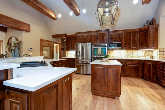 4827 S Landon Court, Springfield, MO 65810