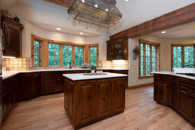 4827 S Landon Court, Springfield, MO 65810