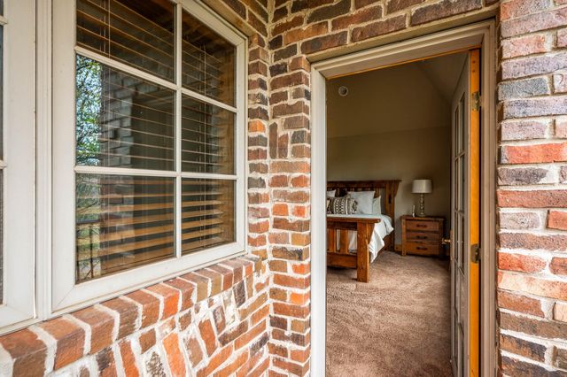 4827 S Landon Court, Springfield, MO 65810