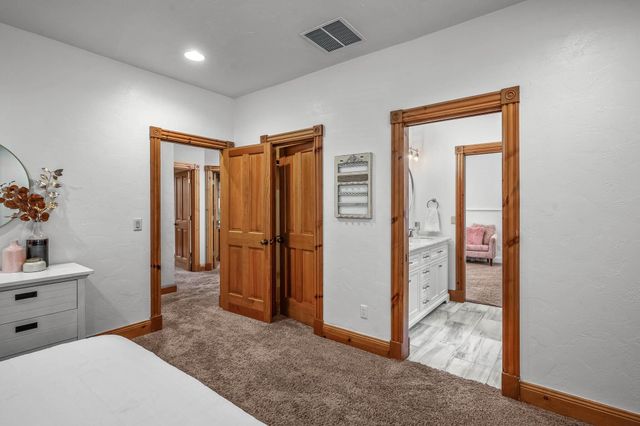 4827 S Landon Court, Springfield, MO 65810