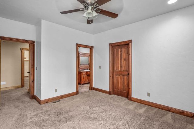 4827 S Landon Court, Springfield, MO 65810